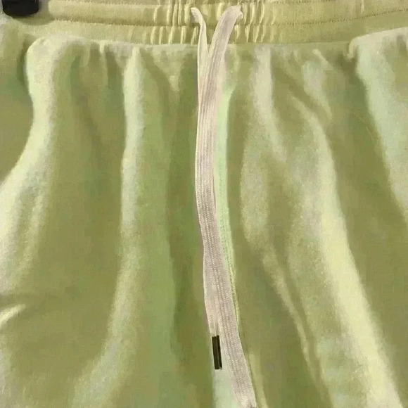 New Feat Blanket Blend Short. Lime Color - XL - Picture 3 of 7